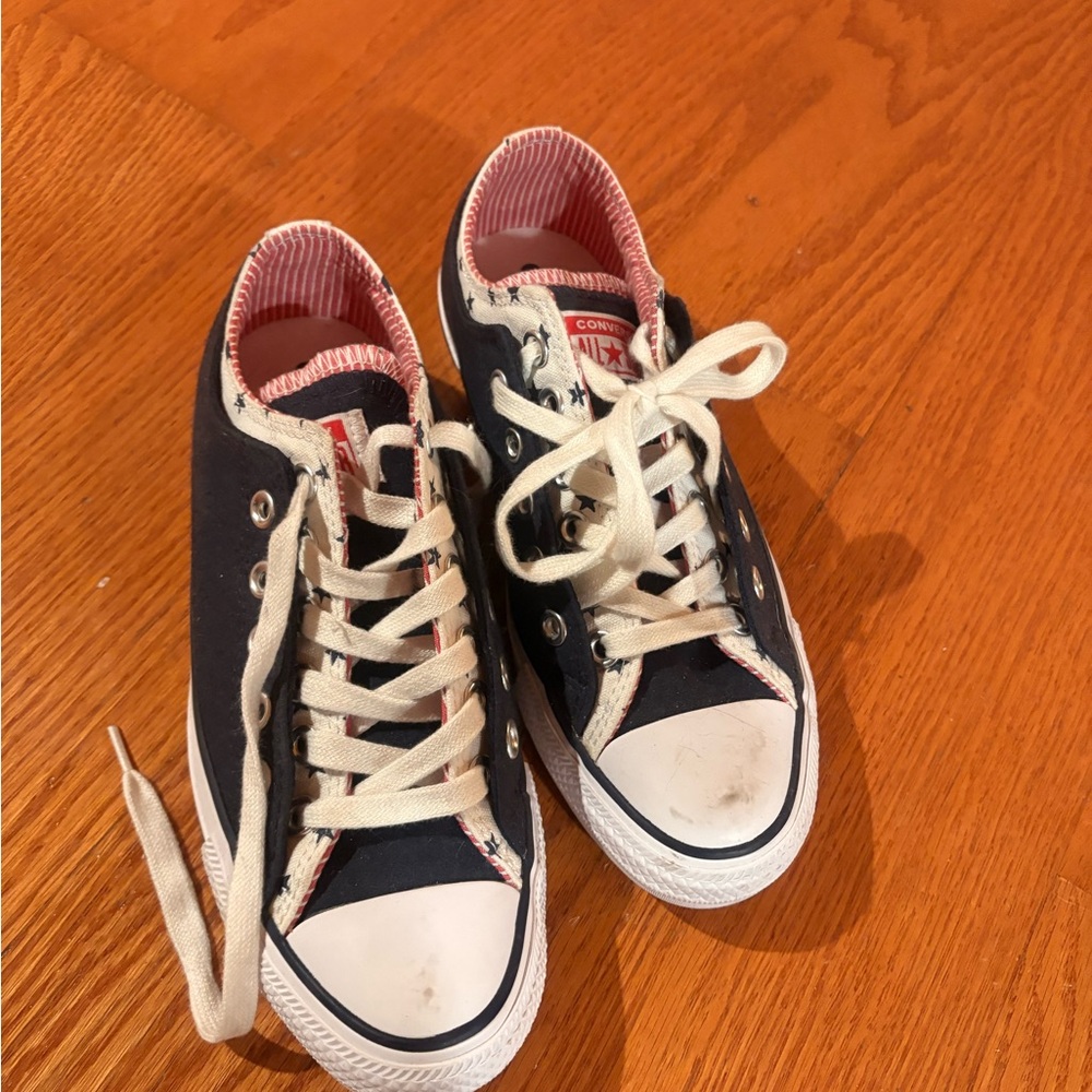 Converse Navy Canvas Low-Top Sneakers with Pink Lining